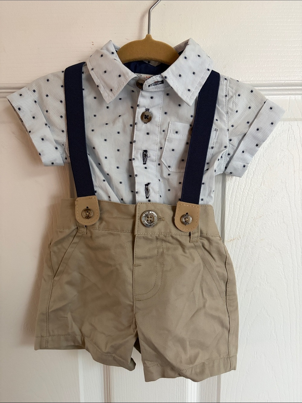 NWOT Cat & Jack newborn outfit